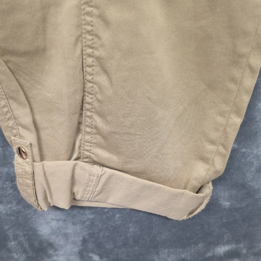 Chico's Khaki Cropped CaprI Pants az 2.5 (14)
